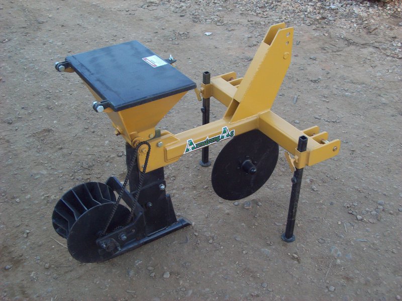 Armstrong Ag - Hay Moving & Pallet Forks